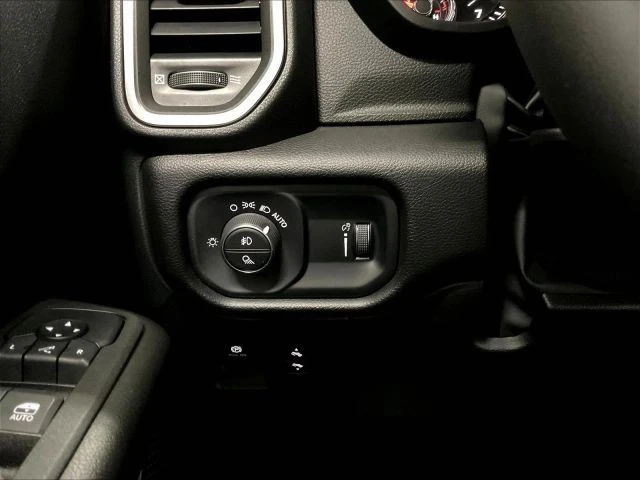 2025 Ram 1500 2nd Gen - Image 26 of 31