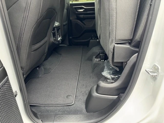 2025 Ram 1500 2nd Gen - Image 17 of 21