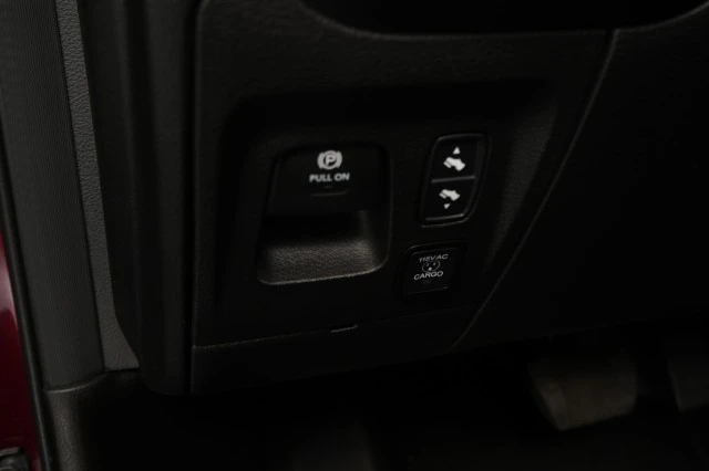 2025 Ram 1500 - Image 31 of 31