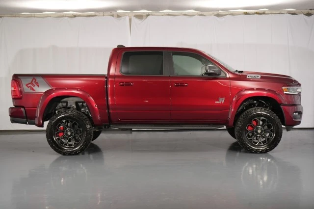 2025 Ram 1500 - Image 9 of 31