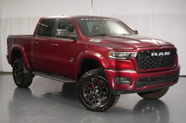 2025 Ram 1500 - Image 8 of 31