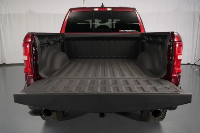 2025 Ram 1500 - Image 17 of 31