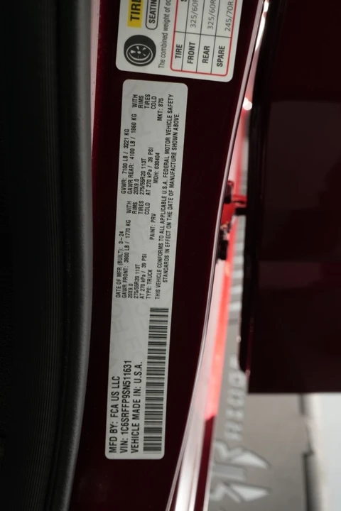 2025 Ram 1500 - Image 22 of 31