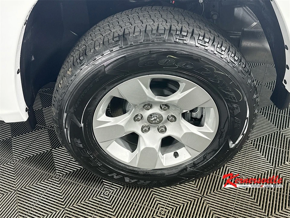 2025 Ram 1500 2nd Gen - Image 16 of 20
