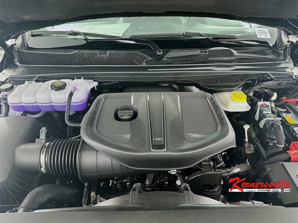 2025 Ram 1500 2nd Gen - Image 17 of 21