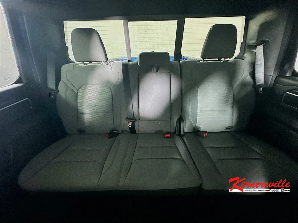 2025 Ram 1500 2nd Gen - Image 10 of 12
