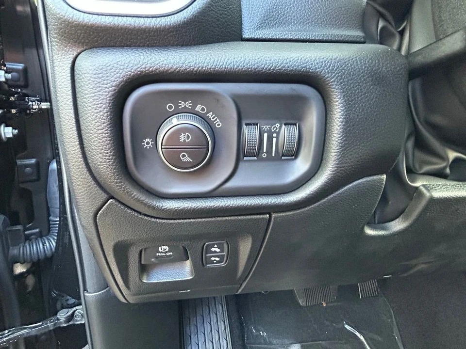 2025 Ram 1500 2nd Gen - Image 18 of 21