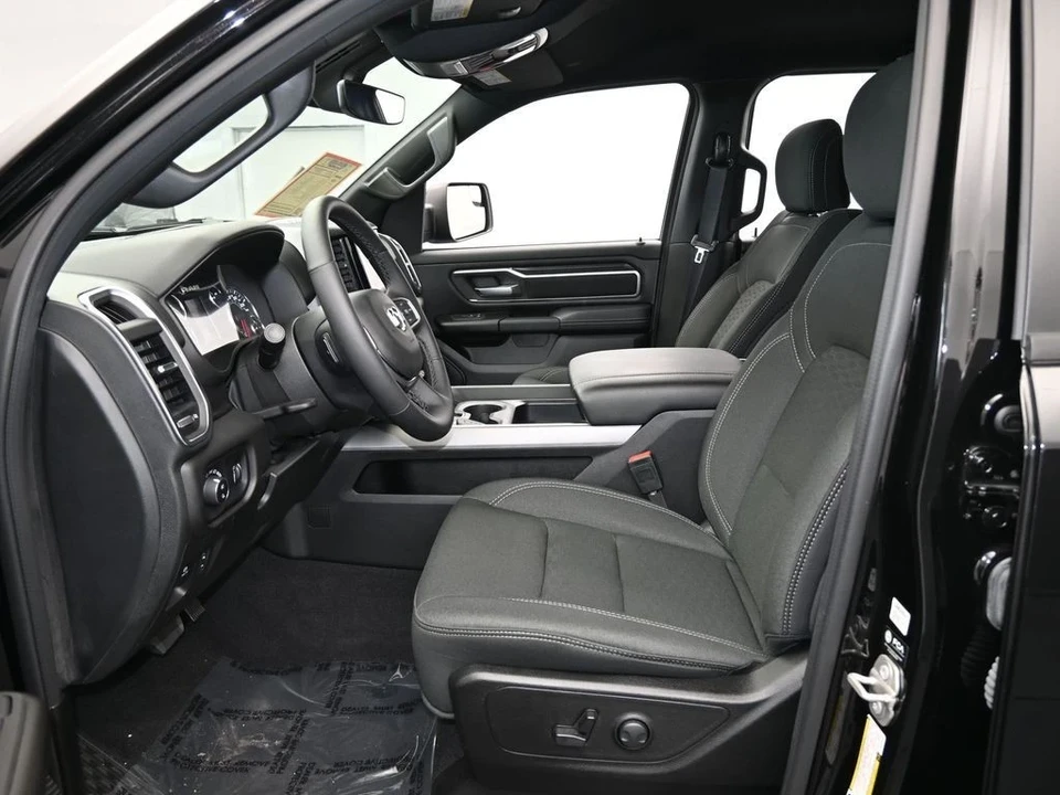 2025 Ram 1500 2nd Gen - Image 11 of 12