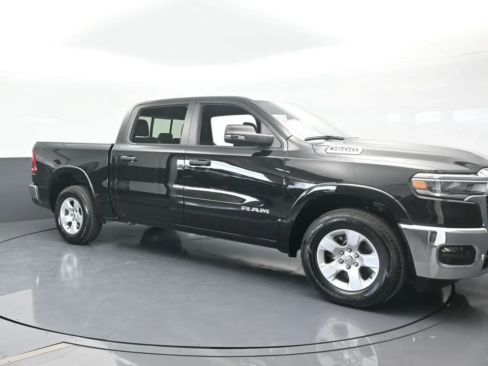 2025 Ram 1500 2nd Gen - Image 8 of 12