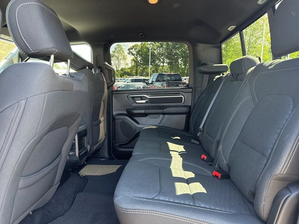 2025 Ram 1500 2nd Gen - Image 11 of 31