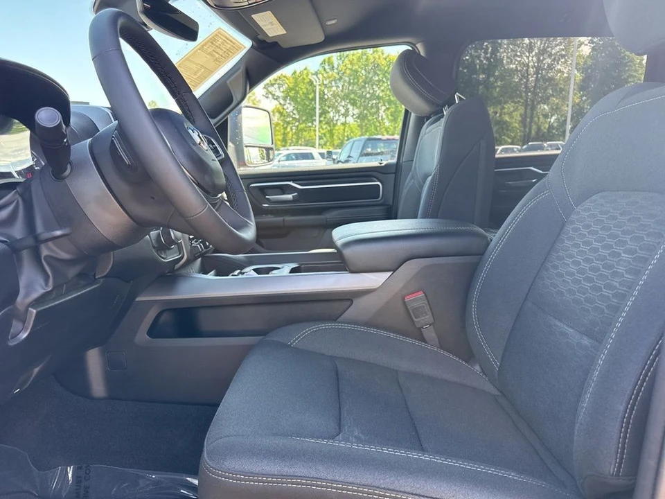 2025 Ram 1500 2nd Gen - Image 9 of 31