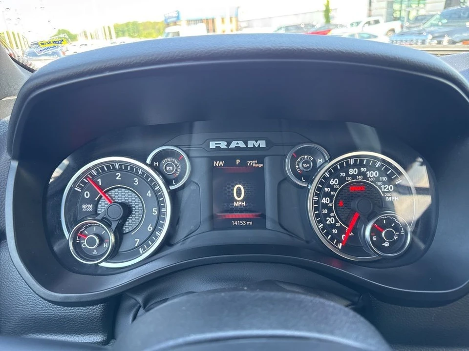 2025 Ram 1500 2nd Gen - Image 24 of 31