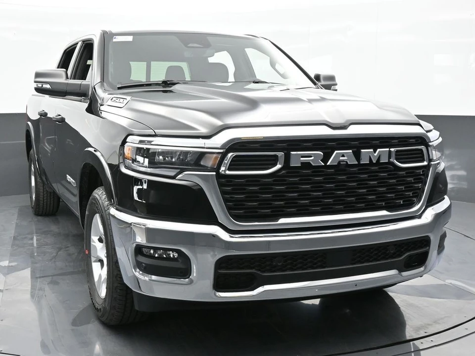 2025 Ram 1500 2nd Gen - Image 9 of 12