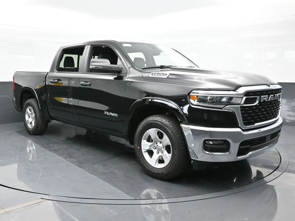 2025 Ram 1500 2nd Gen - Image 8 of 12
