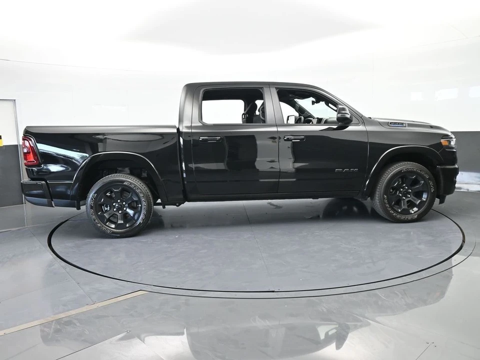 2025 Ram 1500 2nd Gen - Image 7 of 12