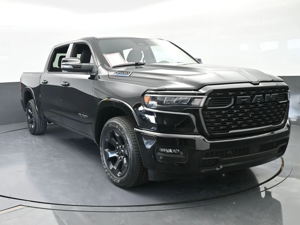 2025 Ram 1500 2nd Gen - Image 9 of 12
