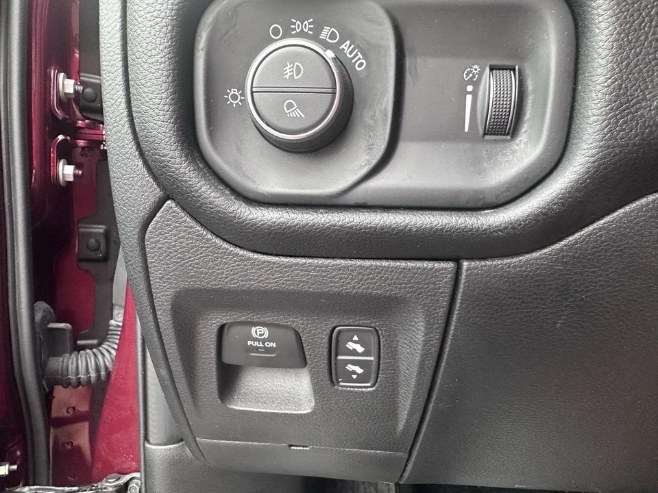 2025 Ram 1500 2nd Gen - Image 5 of 12