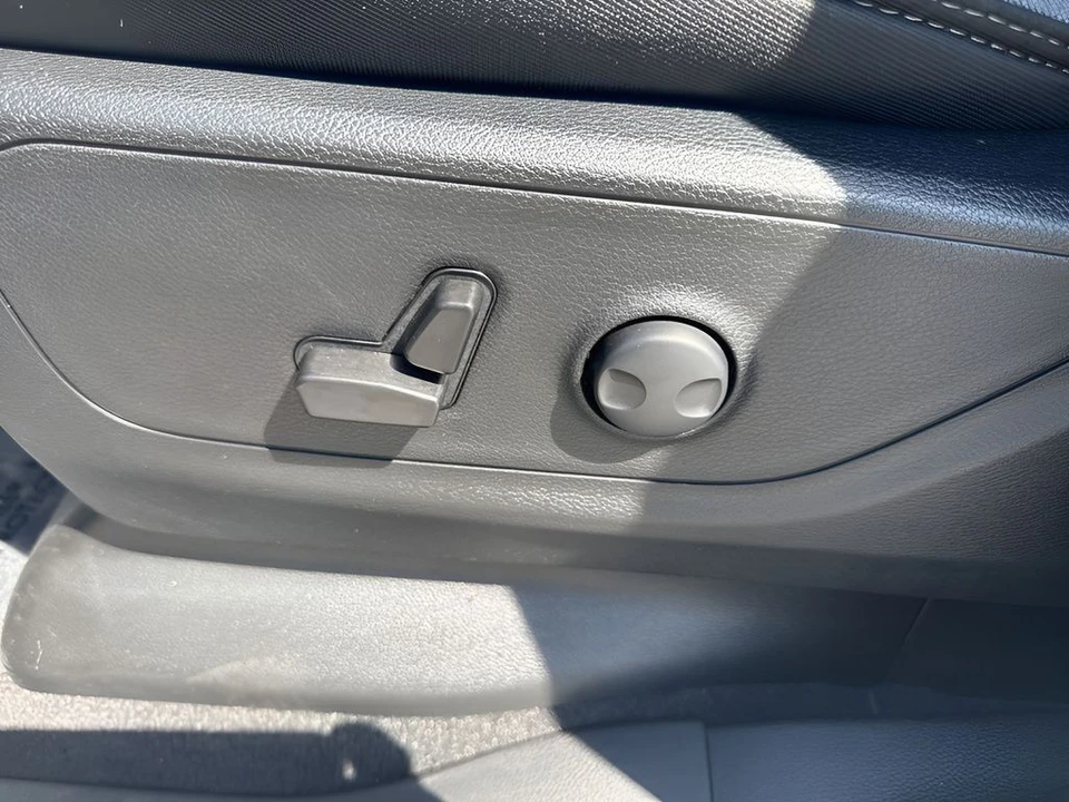 2025 Ram 1500 2nd Gen - Image 10 of 31