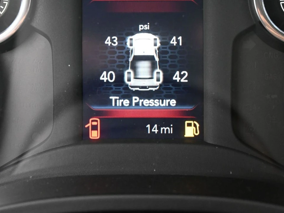2025 Ram 1500 2nd Gen - Image 17 of 21