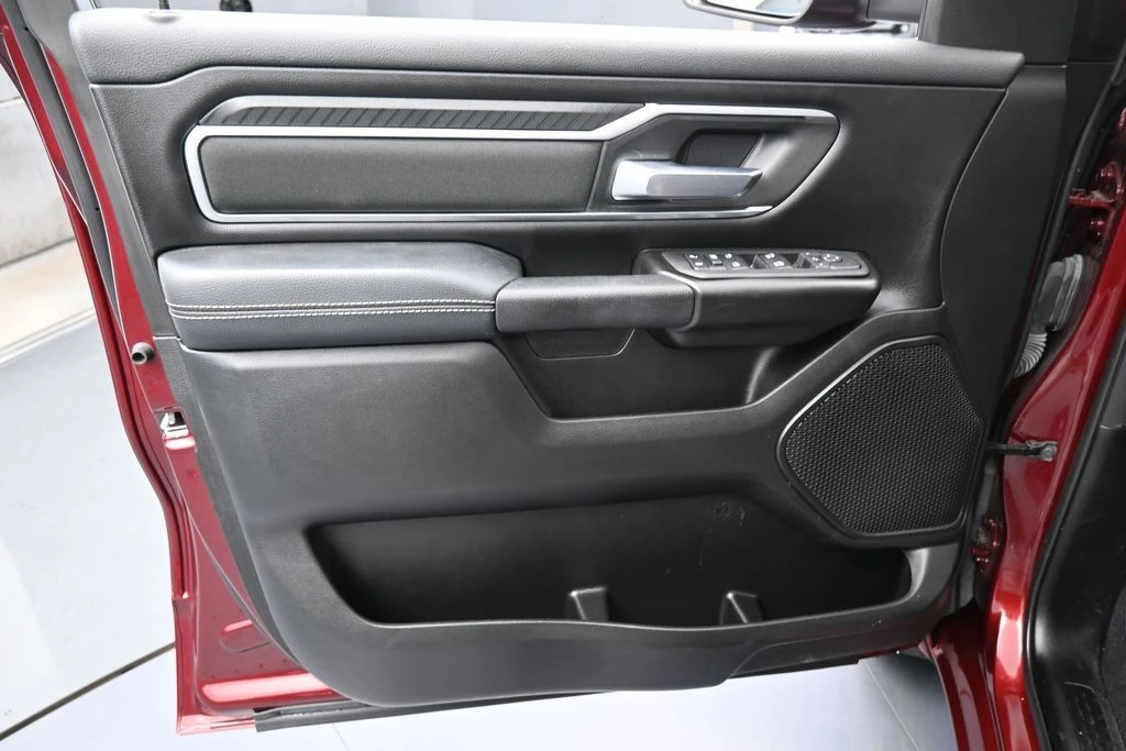 2025 Ram 1500 2nd Gen - Image 13 of 31