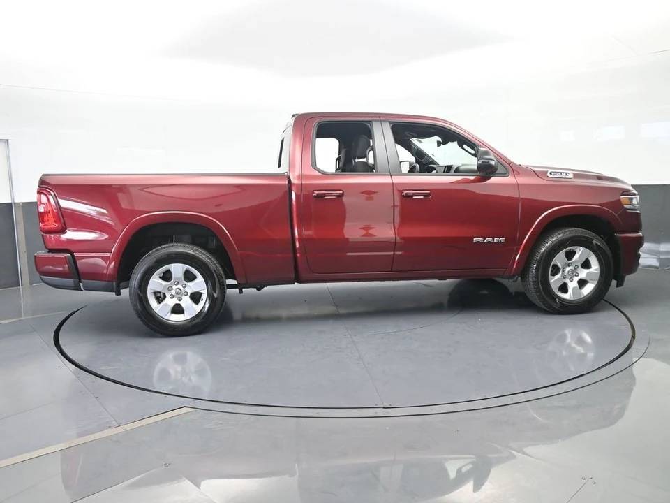 2025 Ram 1500 2nd Gen - Image 7 of 31