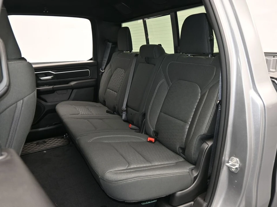 2025 Ram - Image 26 of 31