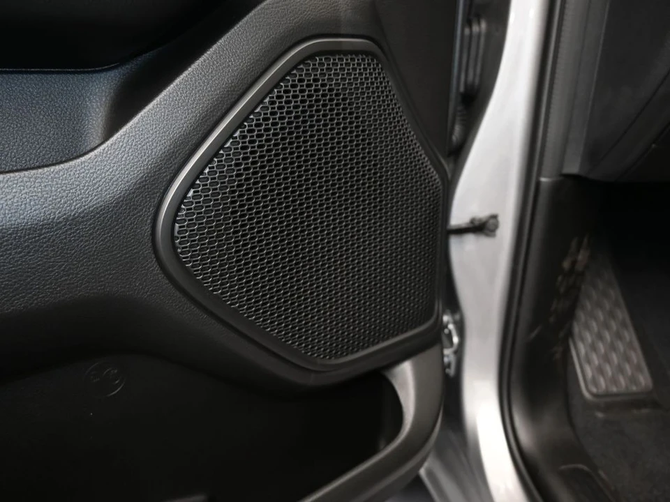 2025 Ram 1500 2nd Gen - Image 13 of 31