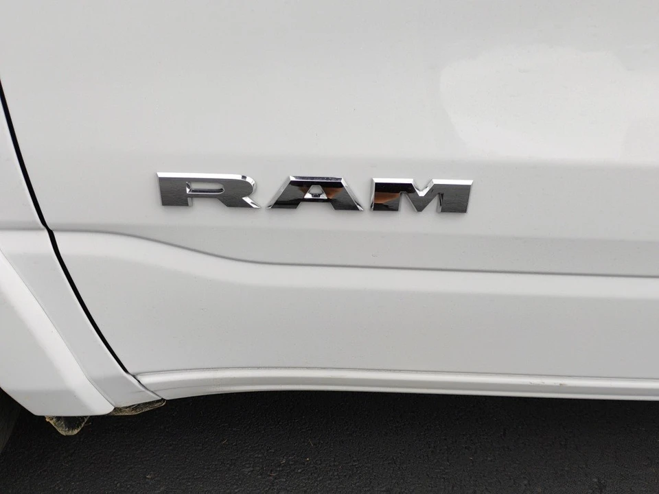 2025 Ram 1500 2nd Gen - Image 9 of 12