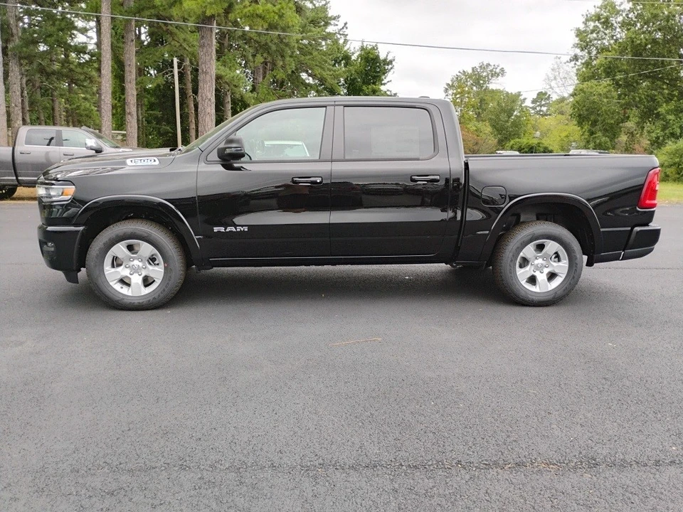 2025 Ram 1500 2nd Gen - Image 8 of 12