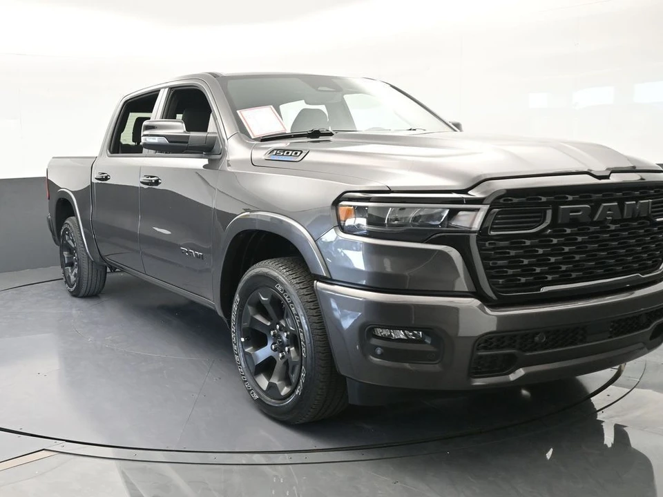 2025 Ram 1500 2nd Gen - Image 9 of 12