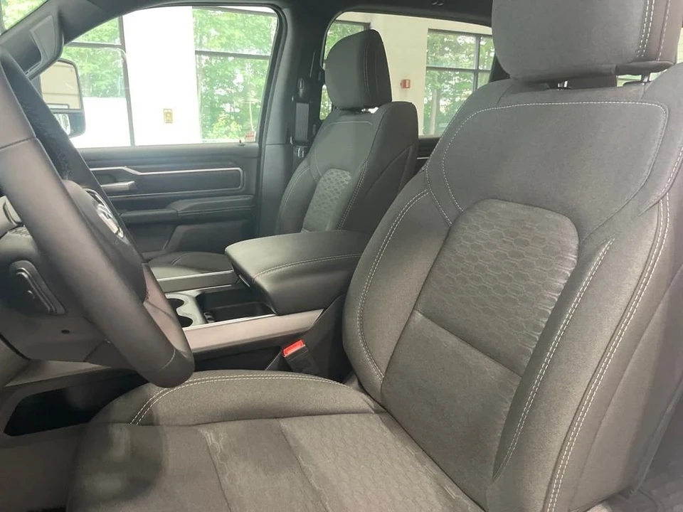 2025 Ram 1500 2nd Gen - Image 11 of 12