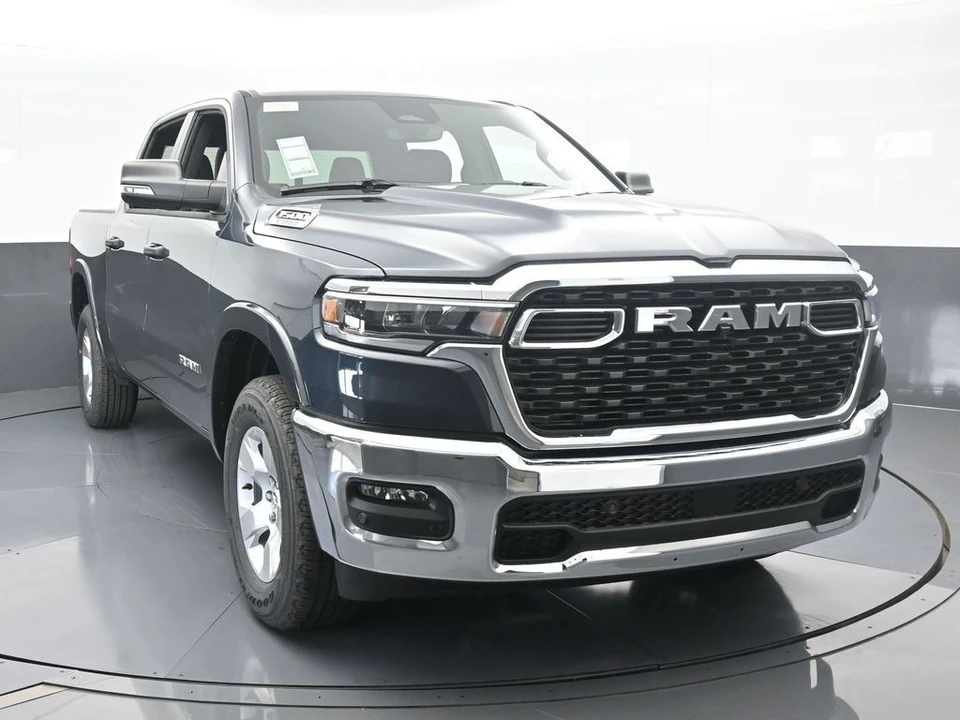 2025 Ram 1500 2nd Gen - Image 9 of 12