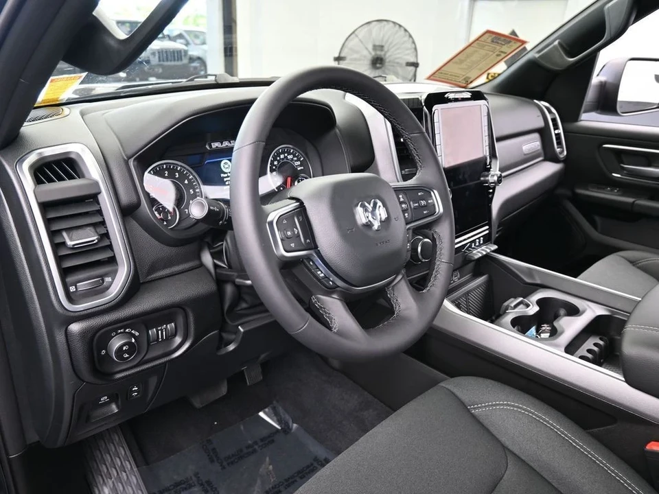 2025 Ram 1500 2nd Gen - Image 10 of 12