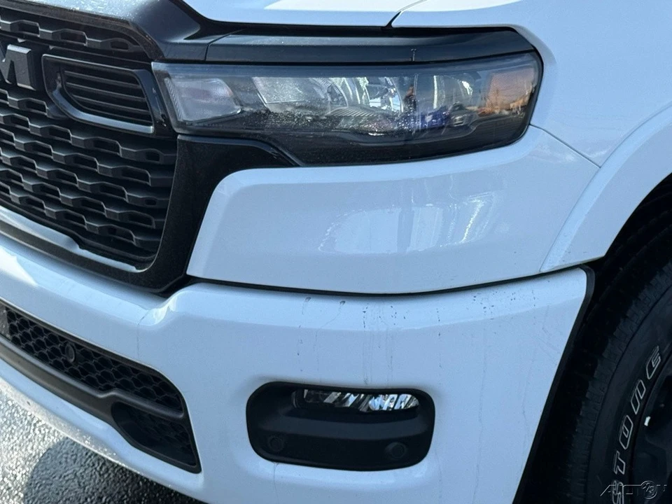 2025 Ram 1500 2nd Gen - Image 9 of 12