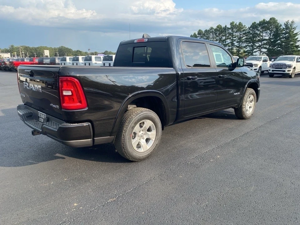 2025 Ram 1500 2nd Gen - Image 5 of 12