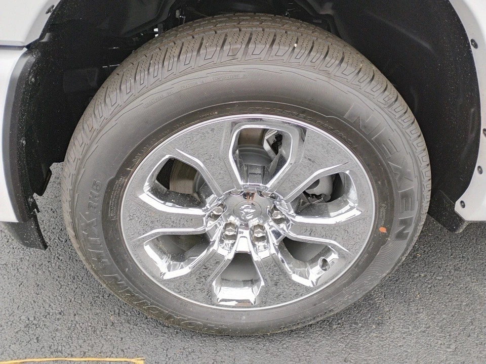 2025 Ram 1500 2nd Gen - Image 9 of 12