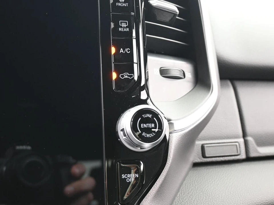 2025 Ram 1500 2nd Gen - Image 19 of 31