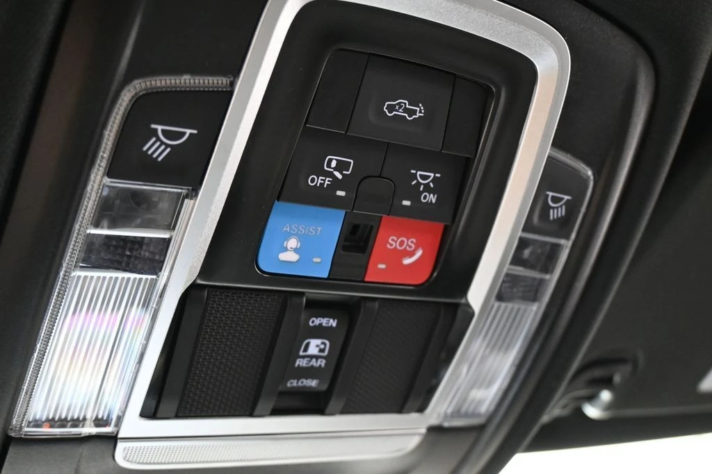 2025 Ram 1500 2nd Gen - Image 24 of 31
