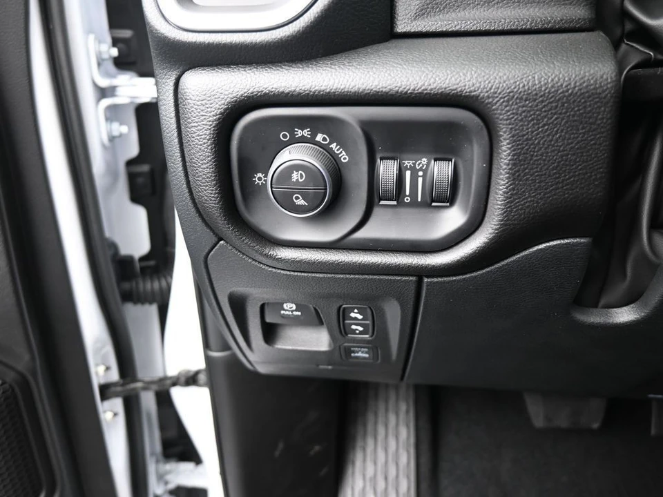 2025 Ram 1500 2nd Gen - Image 26 of 31