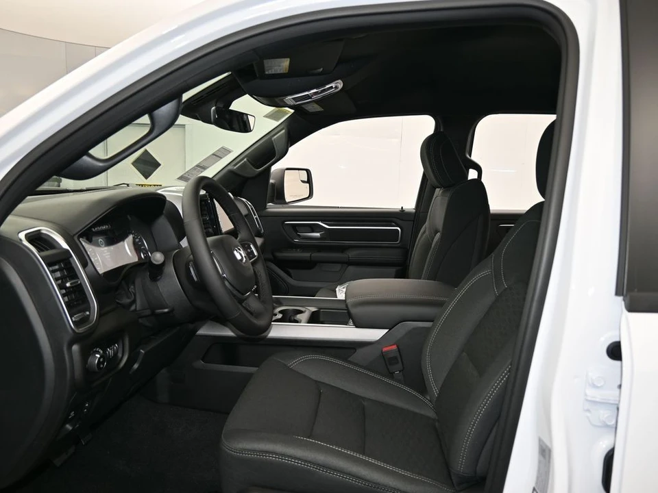 2025 Ram 1500 2nd Gen - Image 11 of 31