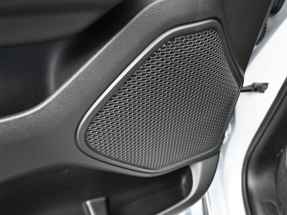 2025 Ram 1500 2nd Gen - Image 14 of 31