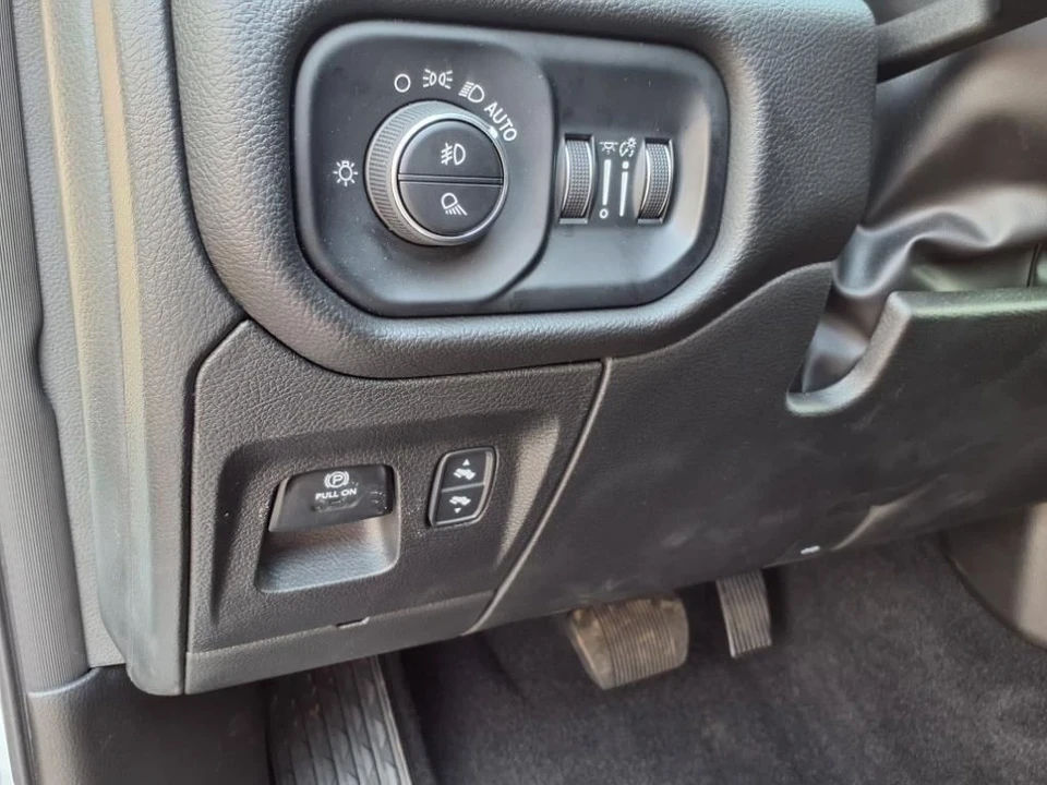 2025 Ram 1500 2nd Gen - Image 17 of 20
