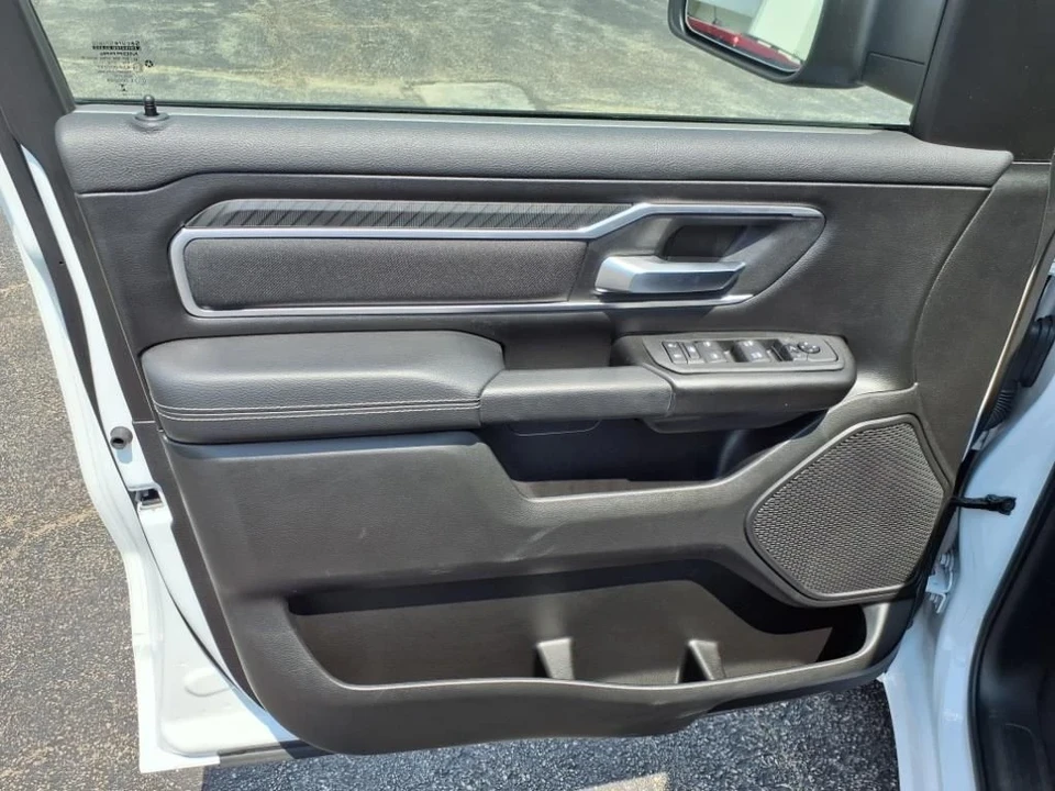 2025 Ram 1500 2nd Gen - Image 16 of 20