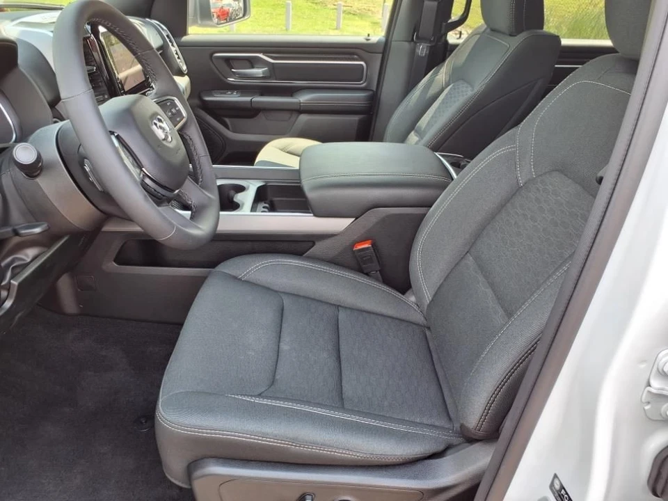 2025 Ram 1500 2nd Gen - Image 9 of 12