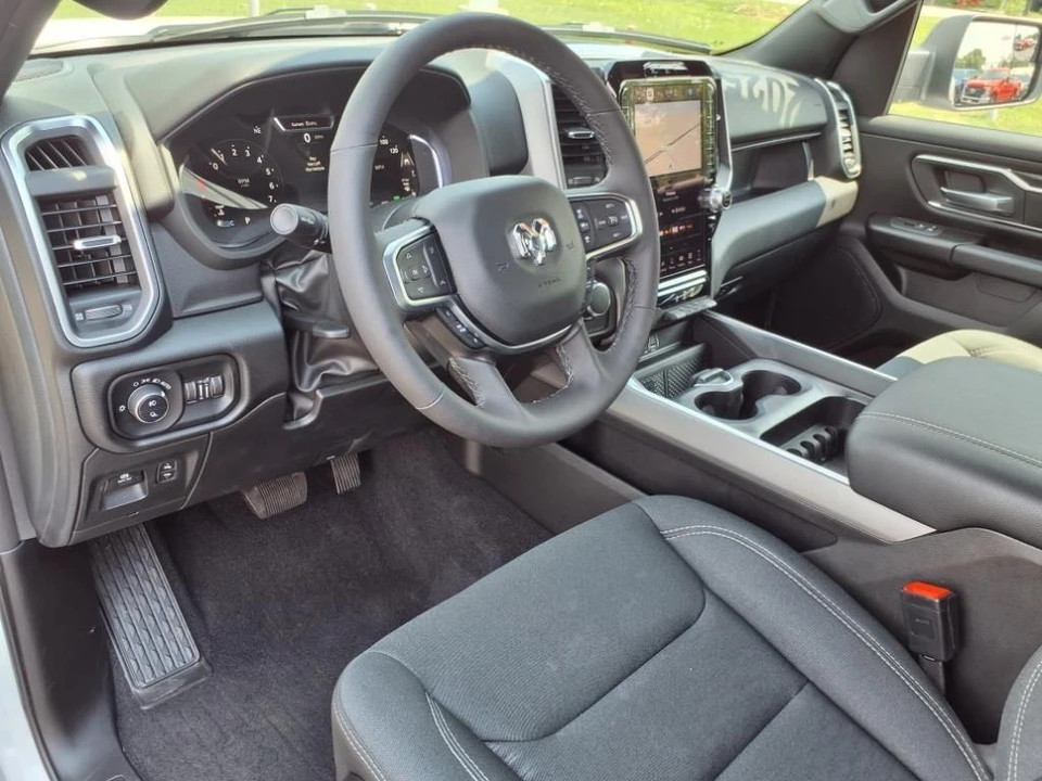 2025 Ram 1500 2nd Gen - Image 8 of 21