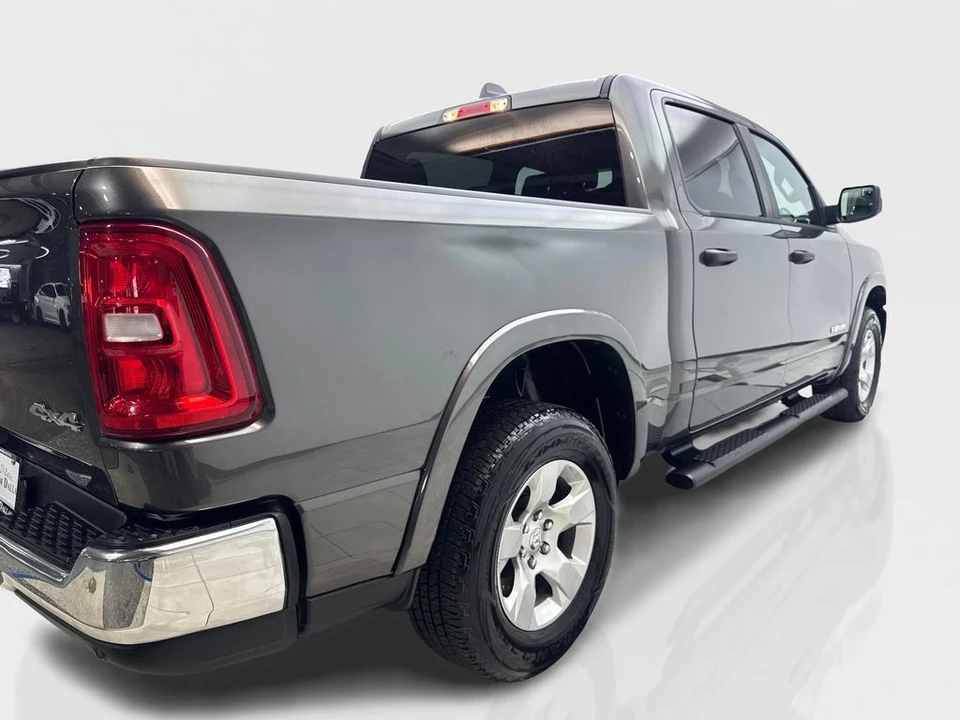 2025 Ram 1500 2nd Gen - Image 13 of 31