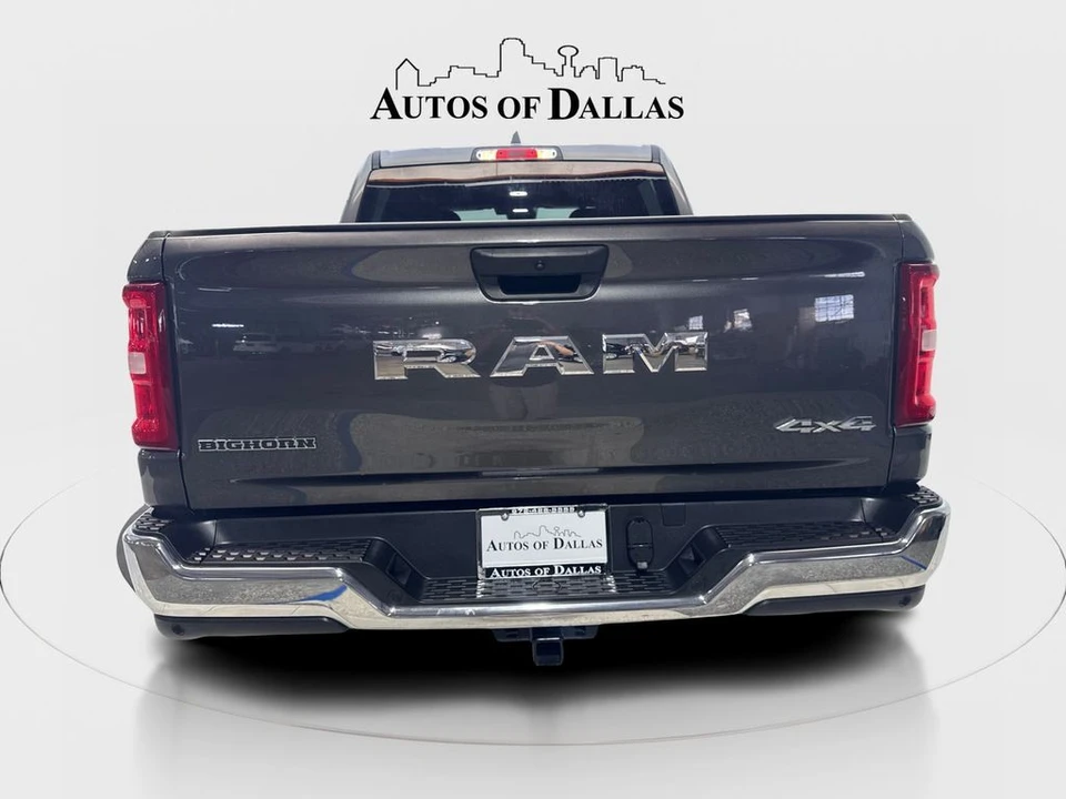 2025 Ram - Image 7 of 31