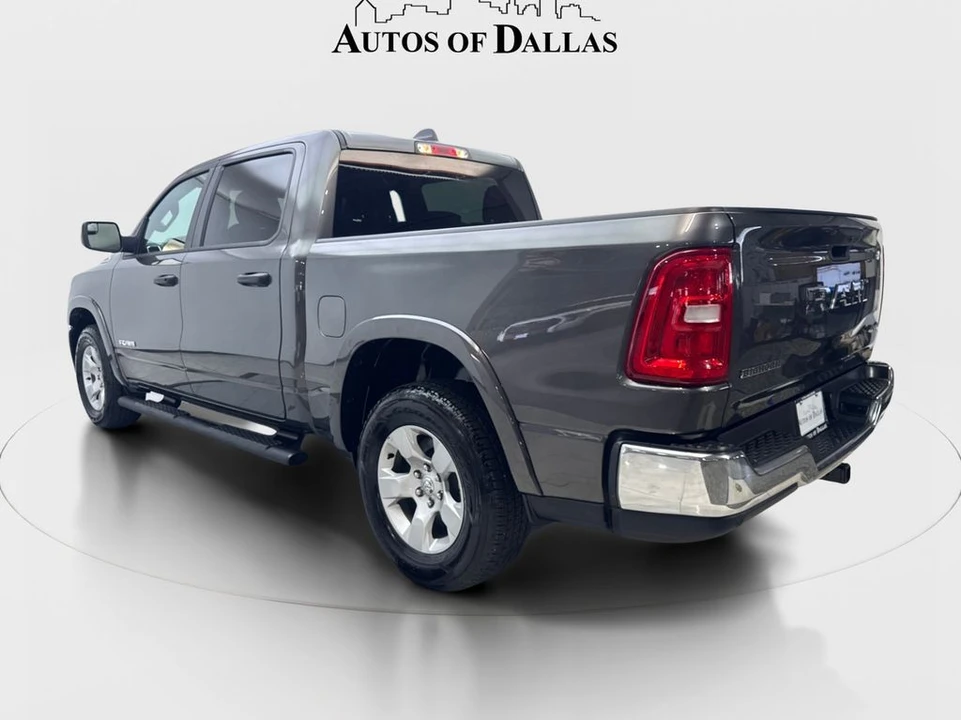 2025 Ram - Image 9 of 31