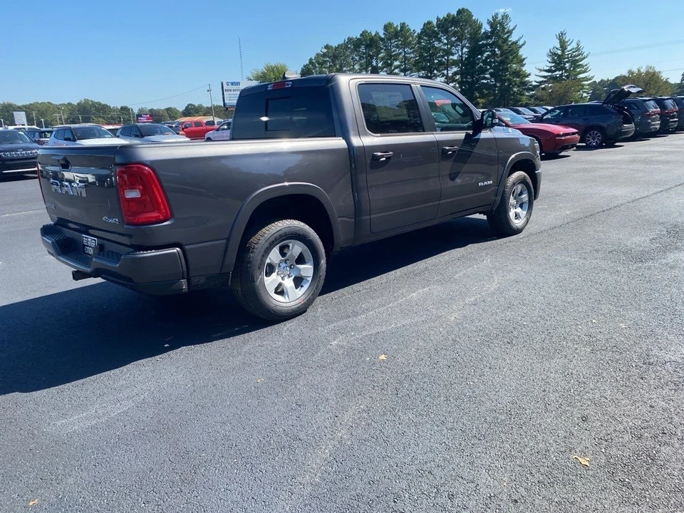 2025 Ram 1500 2nd Gen - Image 5 of 12