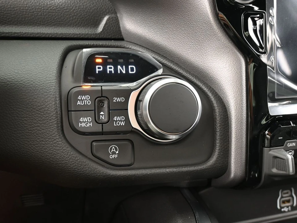 2025 Ram 1500 2nd Gen - Image 24 of 31